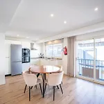 Апартаменти Moderno